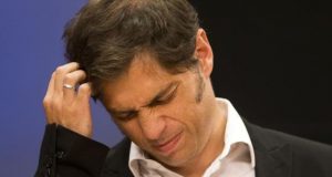 Quisieron agredir a Kicillof cuando dejaba a su hijo en el colegio