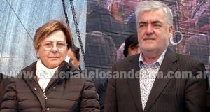 Chubut: Raquel Di Perna aclaró que «no fue una cirugía oncológica» la que le realizaron al gobernador