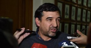 Chubut: Albaini cuestionó a la diputada Jaqueline Caminoa