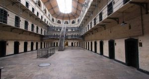 El hijo de Bob Marley compró una cárcel para cultivar marihuana