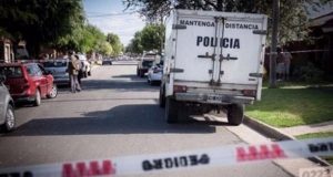Compró una casa y encontró un cadáver adentro