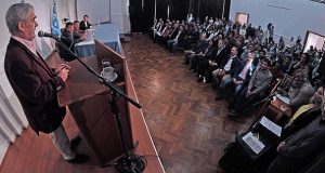 Cordillera: Provincia Firmó convenios y entregó aporte a municipios