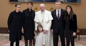 La trastienda del encuentro entre Macri y el Papa: «La suave sonrisa de Francisco»