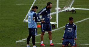 Bauza se decidió por Dybala y Kranevitter para enfrentar a Perú