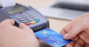 Ahora los menores de edad podrán tener caja de ahorro y tarjeta de débito bancaria