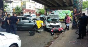 Un hombre atropelló a los motochorros que le habían robado