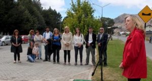 Esquel: Emplazan nueva obra en Paseo de las Esculturas