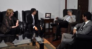 Juicio por Jurados en Chubut: Das Neves recibió a la jurista norteamericana Valerie Hans
