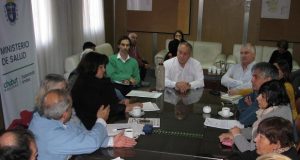 Chubut: El ministro Hernández y los gremios de Salud acordaron la reapertura de la COPICS