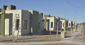 Chubut: Das Neves entrega viviendas este domingo en Trelew: