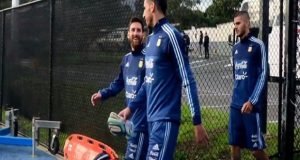 Messi e Icardi entrenaron en Australia para el amistoso frente a Brasil