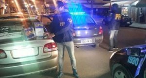 Madryn: Detienen a “dealer” que repartía drogas en remis