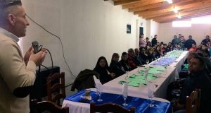 Chubut: Arcioni recorrió los barrios de comodoro con su propuesta electoral