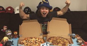 Pasó un año comiendo una pizza por día: los sorprendentes cambios que sufrió