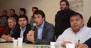 Chubut: Gilardino participó de plenario de petroleros en Comodoro y el lunes habrá una reunión en Rawson con Tecpetrol