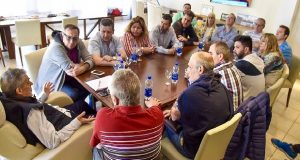 Chubut: Das Neves reunió a su gabinete y a diputados