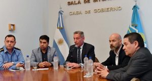 Chubut: El gobernador y el fiscal jefe de Trelew brindaron detalles del megaoperativo policial denominado «Alto Impacto»