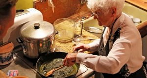 Una anciana intoxicó a su familia con un «pato a la marihuana»