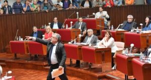 Chubut: Si la Legislatura no ratifica el consenso fiscal la provincia tendría que devolver $ 3.525 millones