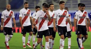 River sufrió su sexta derrota consecutiva como visitante ante Vélez