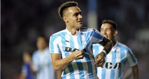 Racing imparable: ahora bajó a Vélez y pelea arriba