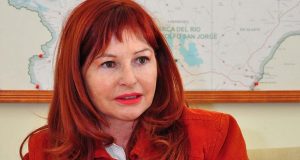 Chubut: Sancionan a la exministra buzzista de Familia Rosa González y tendría que devolver $ 643.000