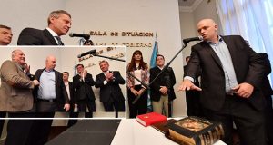 Chubut: Juró Adrián Pizzi como nuevo ministro de Salud de la provincia