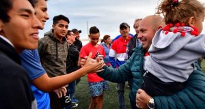 Madryn: Tras 26 años de gestiones el Club Alianza recibió el título de propiedad de parte de sus tierras