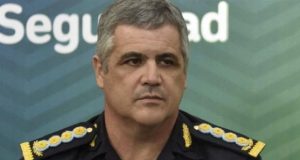 El jefe de la Policía Bonaerense reconoció que la gente roba porque «no tiene para comer»