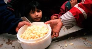 Argentina: Los jóvenes sufren cinco veces más pobreza que los mayores