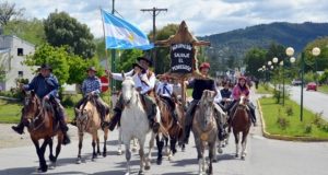 El Hoyo | Este domingo se festeja el Día de la Tradición en el campo “Beto” Paladino