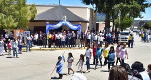 El Gobernador inauguró obras y firmó convenios en el aniversario de El Maitén