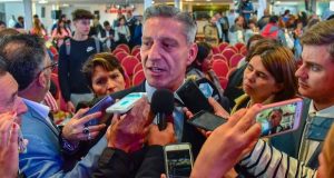 Chubut | Aniversario de Comodoro: Linares no le dio lugar en el palco ni dejó hablar al Gobernador