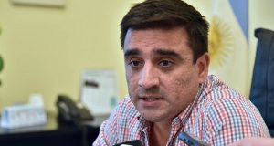 Chubut | El Gobierno de la Provincia entrega subsidios a Municipios y Comunas Rurales para la compra de kits escolares