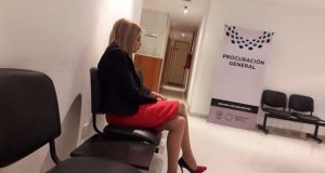 Río Negro | Dos meses sin sueldo para la secretaria de Familia que “cajoneó” expedientes