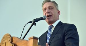 Chubut | Arcioni apuntó al poder Legislativo por no aprobar la nueva partida presupuestaria que impide cargar sueldos de estatales