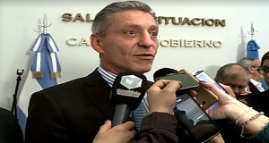 Chubut | Arcioni advirtió: “He dado instrucciones al ministro Coordinador para que se descuenten los días”