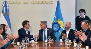Chubut | Increíble: En plena crisis Arcioni quiere aumentar los sueldos de la planta política
