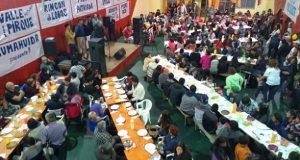 El Hoyo | Con un salón absolutamente colmado Daniel Cárdenas cerró su campaña