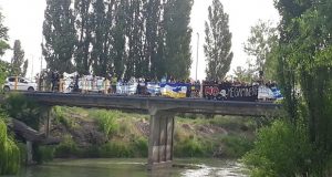 Chubut | En defensa del agua: Se realizó el tercer abrazo al Río Chubut