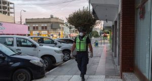 Chubut | Comodoro y Rada Tilly no adhieren a la decisión de Provincia de restringir las compras con DNI