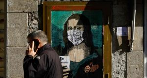 España | Coronavirus: Baja porcentual de contagios pero los muertos ya son 4.858