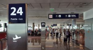 Coronavirus en Argentina: 6 personas que viajaron con el infectado fueron aisladas