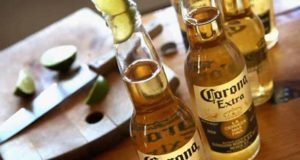 Cerveza Corona, víctima involuntaria del coronavirus