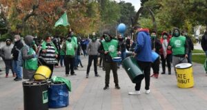 Chubut | Empleados nucleados por ATE se movilizaron en Rawson