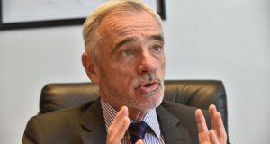 Chubut | Vivas sobre el plazo fijo de 800 millones: “Es insólito que el gobernador me esté induciendo a vulnerar la ley”