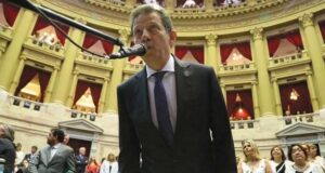 Diputado con coronavirus: Estuvo presente en la última sesión y se encienden alertas en el Congreso