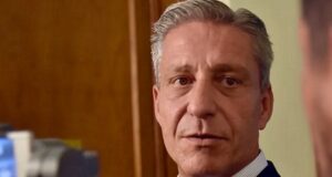 Chubut | En los próximos días Arcioni sumaría a su gabinete a un ex intendente