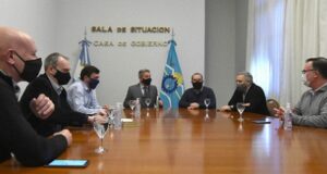 Chubut | Arcioni recibió a intendentes de la Comarca Andina en Casa de Gobierno