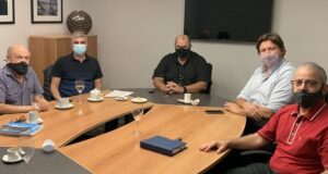 Chubut | El sistema de salud colapsa pero la Asociación Hotelera Gastronómica cuestina la obligación del PCR para ingresar a la provincia